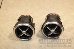 Дефлектор повітряний Mercedes A-class (W176) 2012-2018 A1768300754 421411