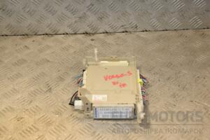 Блок запобіжників Toyota Verso-S 2010-2015 8273052L70 422106