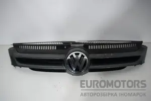 Решетка радиатора -09 VW Golf Plus 1.4 TSI 2005-2014 5M0853655A it-15970 Бензин