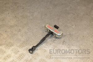 Обмежувач кришки багажника Toyota Rav 4 2006-2013 430495
