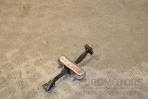 Обмежувач кришки багажника Toyota Rav 4 2006-2013 430539