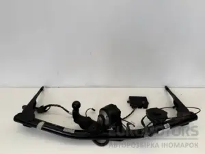 Полный комплект для фаркопа Audi Q3 2.0tdi 2012 8U0803880D it-16888 Дизель