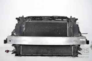 Передня панель із комплектом дифузора/радіатора Audi Q3 2.0tdi 2012 8K0959455P it-16899 Дизель
