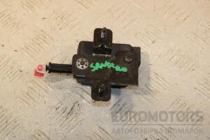 Активатор замка крышки багажника Renault Sandero 2007-2013 8200754083 443958