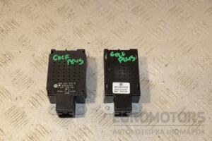 Усилитель антенны VW Golf Plus 2005-2014 5M0035570B 444039