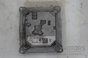 Блок керування ксеноновими фарами Peugeot 308 1.6 hdi (T9) 2013-2021 130732940300 it-17480 Дизель