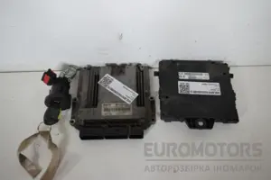 Блок керування двигуном (повний комплект запалювання) Opel Movano 2.3 dci 2010 237102265R it-17730 Дизель