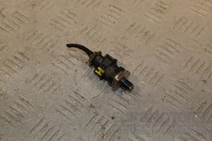 Датчик тиску палива в рейці Opel Astra 1.7cdti (H) 2004-2010 0281002767 452240