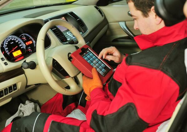 Як розшифрувати коди частих автомобільних помилок