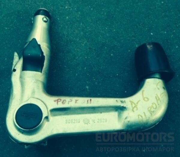 Фаркоп Audi A6 (C5) 1997-2004 305219 2019 - 2