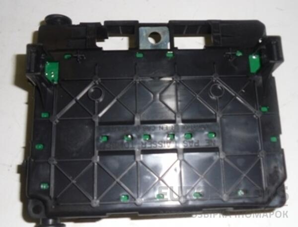 Блок запобіжників Citroen Xsara Picasso 1.6 8V 1999-2010 T118470003 5625 - 2