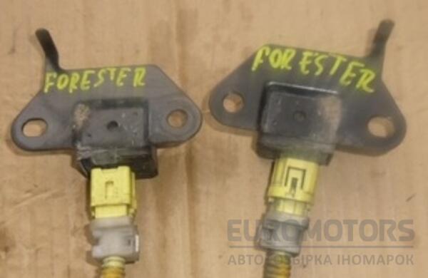 Датчики удару передній лівий Airbag Subaru Forester 1997-2002 98231FC010 6192 - 2