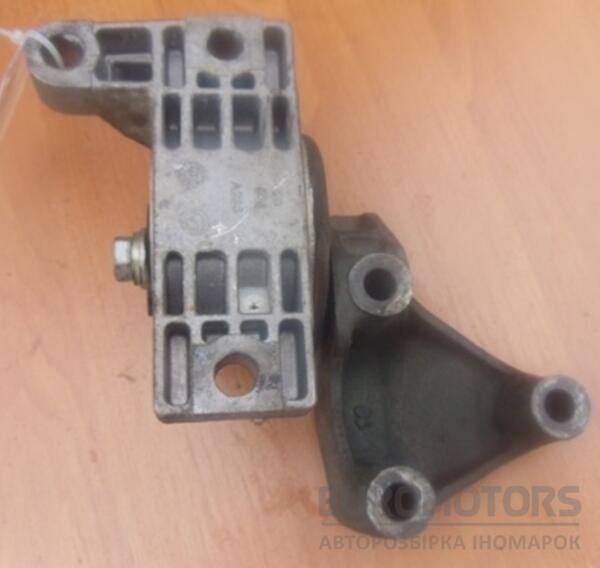 Подушка двигателя правая с кронштейном Citroen Jumper 2.3jtd, 2.8jtd 2002-2006 1333647080 6357 - 2