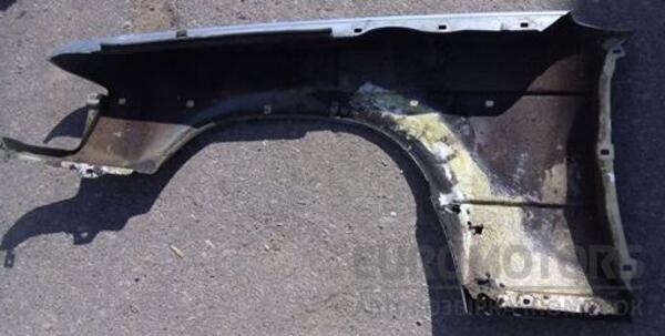 Крыло переднее правое Mercedes C-class (W201) 1982-1993 7276 - 2