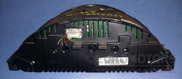 Панель приборов Mercedes C-class (W203) 2000-2007 A20354034947 7510 - 2
