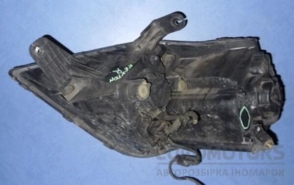 Фара правая SsangYong Rexton 2001-2006 8310208203MBC 8008 - 2