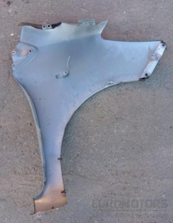Крило переднє ліве хетчбек Toyota Yaris 2006-2011 5381252210 8022 - 2