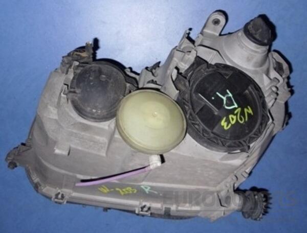 Фара правая Mercedes C-class (W203) 2000-2007 A2038203261 8079 - 2