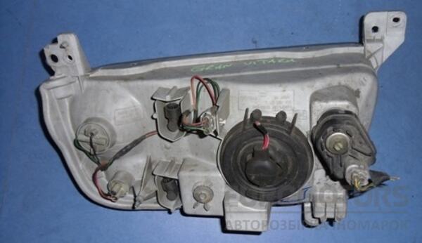 Фара правая Suzuki Grand Vitara 1998-2005 3512065D30 8178 - 2