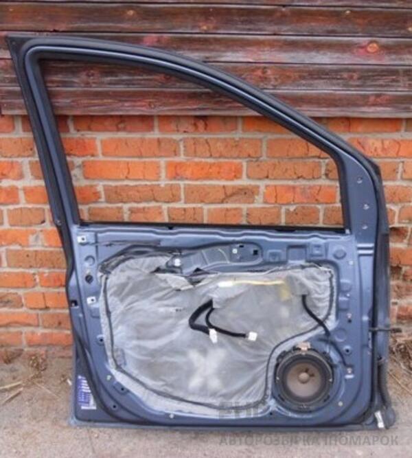 Скло двері переднє ліве Hyundai Matrix 2001-2010 8822-02 - 2