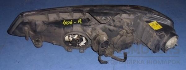 Фара правая Peugeot 406 1995-2004 0301175002 9068 - 2