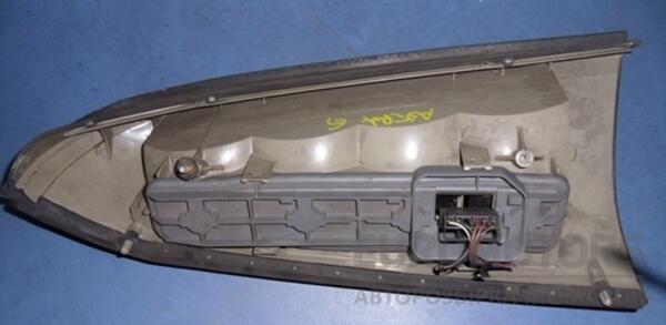 Ліхтар правий універсал тонований Opel Astra (G) 1998-2005 393032 9506 - 2