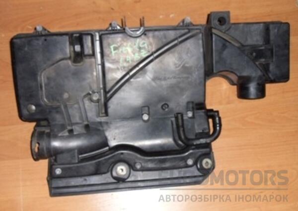 Корпус воздушного фильтра Ford Fiesta 1.25 16V, 1.4 16V, 1.6 16V 2002-2008 1332992 10244 - 2