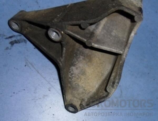 Кронштейн двигателя правый VW LT 2.5tdi (II) 1996-2006 074199308 10880 - 2