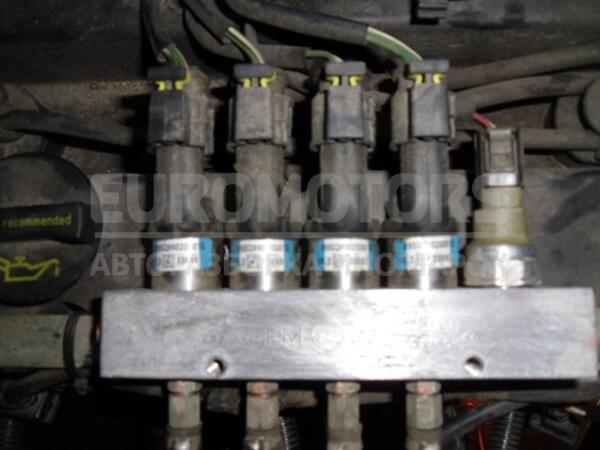 Топливная рейка газ (листва впрыска) Ford Fiesta 1.4 16V LPG 2008 67r010185 11431