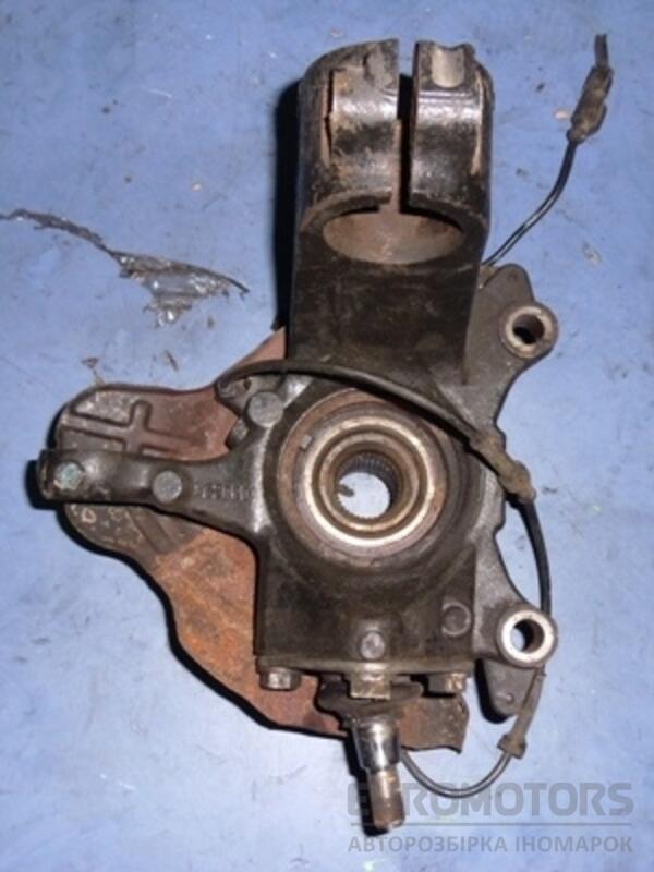 Поворотний кулак лівий з ABS R16 в зборі ступиця Citroen Jumper 2.3Mjet 2006-2014 50707513 13081 - 2