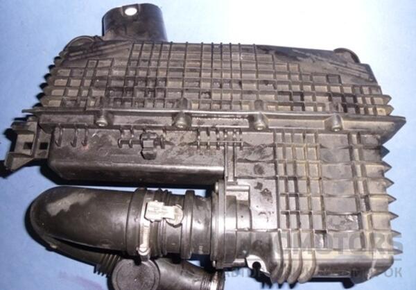 Корпус повітряного фільтра 03- Renault Kangoo 1.5dCi 1998-2008 8200089030 5846 - 2