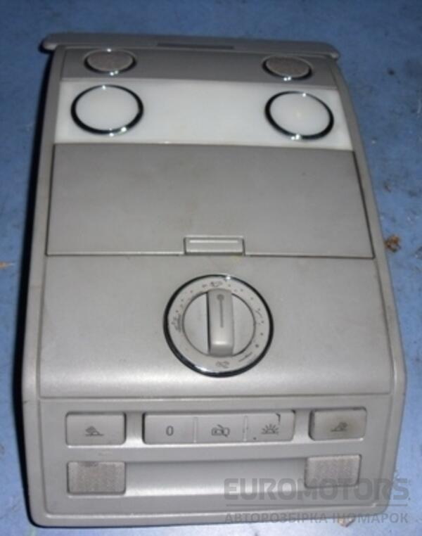 Плафон салону -07 VW Touareg 2002-2010 7L0868403 13594 - 2