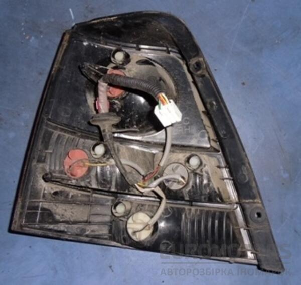 Фонарь правый -05 Kia Sorento 2002-2009 924023 13716 - 2