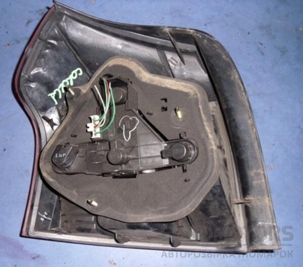 Ліхтар правий хетчбек -04 Toyota Corolla (E12) 2001-2006 8149713010 14176 - 2