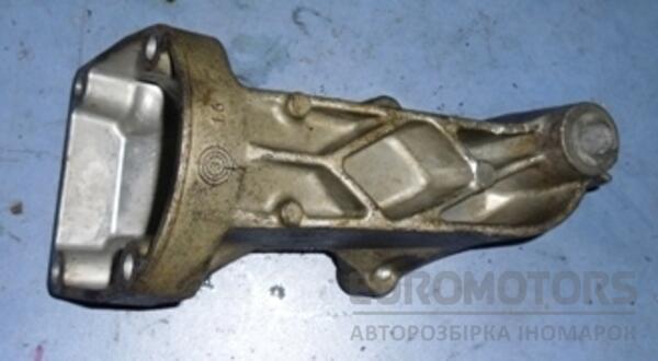 Кронштейн двигуна лівий Mercedes E-class 2.2cdi, 2.7cdi (W211) 2002-2009 A6112230704 14636 - 2