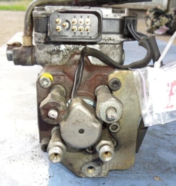 Паливний насос високого тиску (ТНВД) Ford Focus 1.8di, 1.8tddi (I) 1998-2004 0470004002 15620 - 3