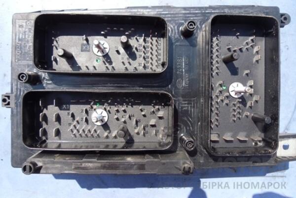 Блок предохранителей bsi Opel Astra 1.9cdti (H) 2004-2010 13206750 15911 - 2