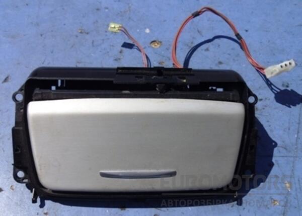 Попільничка передня BMW 3 (E90/E91) 2005-2013 51167078571 16688 - 2