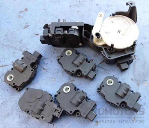 Привод заслонки отопителя BMW 3 (E90/E91) 2005-2013 410475520 16824 - 2