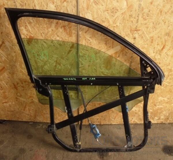 Стекло двери переднее левое VW Touareg 2002-2010 7L0845201F 17263-01 - 2