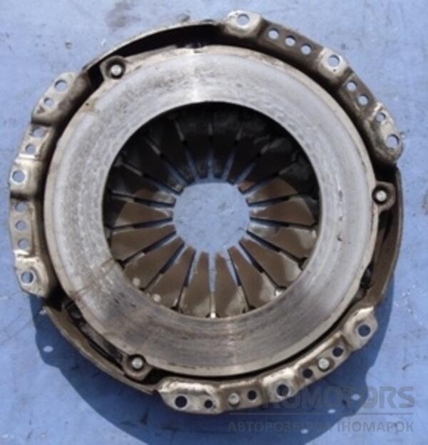 Корзина зчеплення Nissan Primera 2.0 16V (P12) 2002-2007 30210au400 17739 - 2