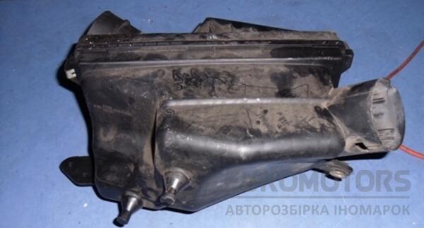 Корпус повітряного фільтра -06 Nissan X-Trail 2.2dCi (T30) 2001-2007 16500AU600 9570 - 2