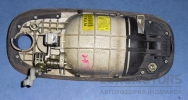 Ручка двері зовнішня передня права Hyundai Trajet 2000-2008 9891 - 2