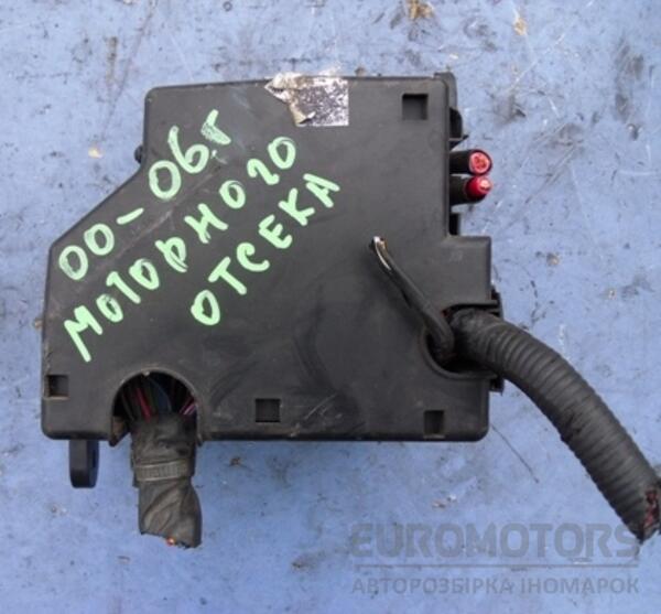 Блок запобіжників моторного відсіку Hyundai Santa FE 2000-2006 9128826201 18494 - 2