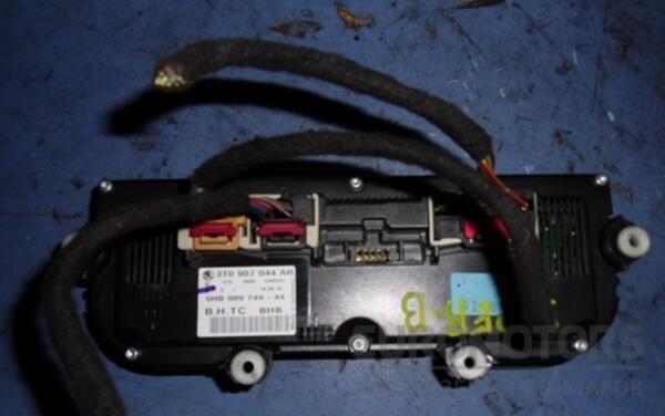 Блок управления климатической установкой Skoda Superb 2008-2015 3T0907044AR 19016 - 2