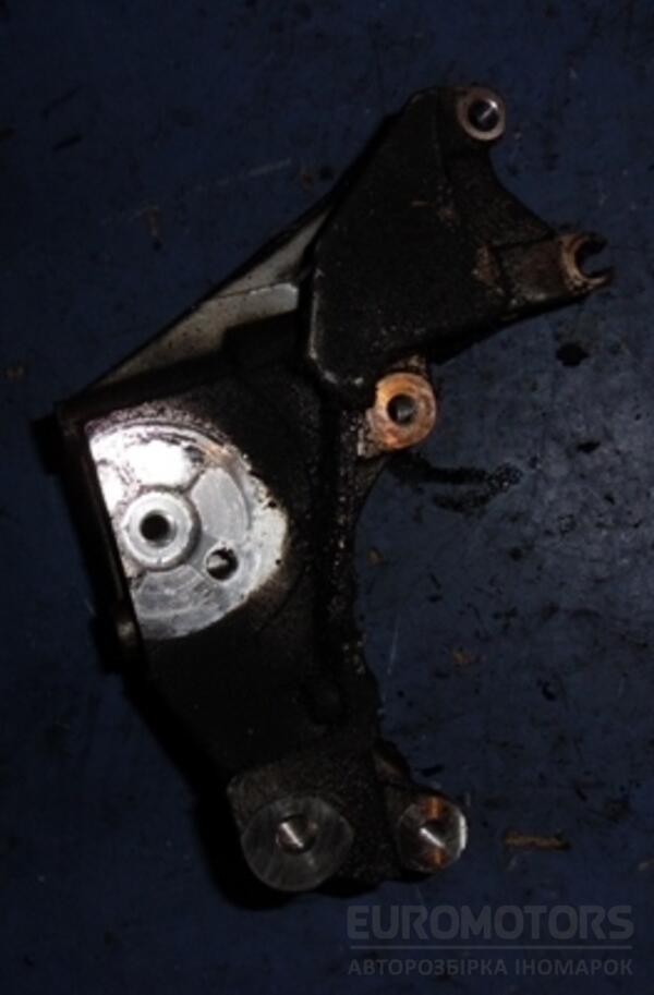 Кронштейн кріплення генератора Citroen Berlingo 2.0hdi 1996-2008 9643834880 19386 - 2