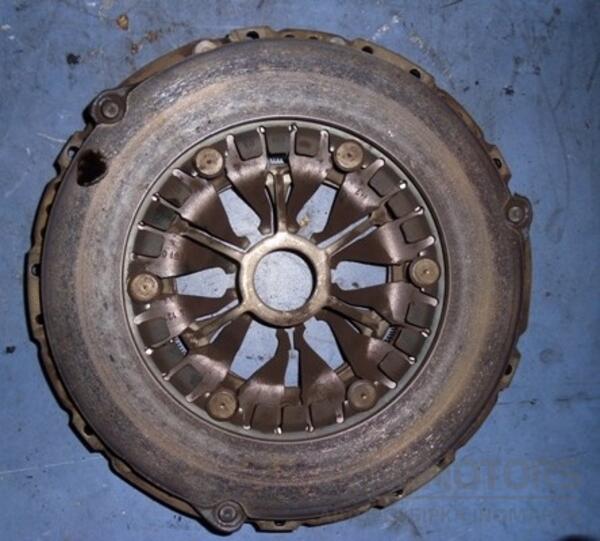 Корзина сцепления VW Touran 1.9tdi 2003-2010 03G141025e 19561 - 2