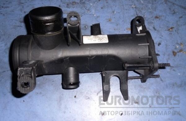 Повітропровід VW Touran 1.4tsi EcoFuel 2010-2015 03C129617d 21033 - 2