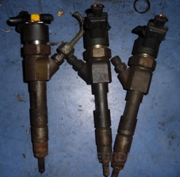 Форсунка дизель електро Renault Trafic 1.9dCi 2001-2014 0445110021 17467 - 2