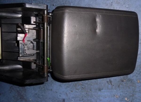 Підлокітник в зборі (консоль) VW Touareg 2002-2010 7L6864437 22104 - 4
